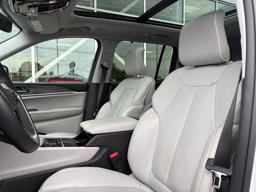 2022 Jeep Grand Cherokee in Brossard, Quebec - 11 - w1024h768px