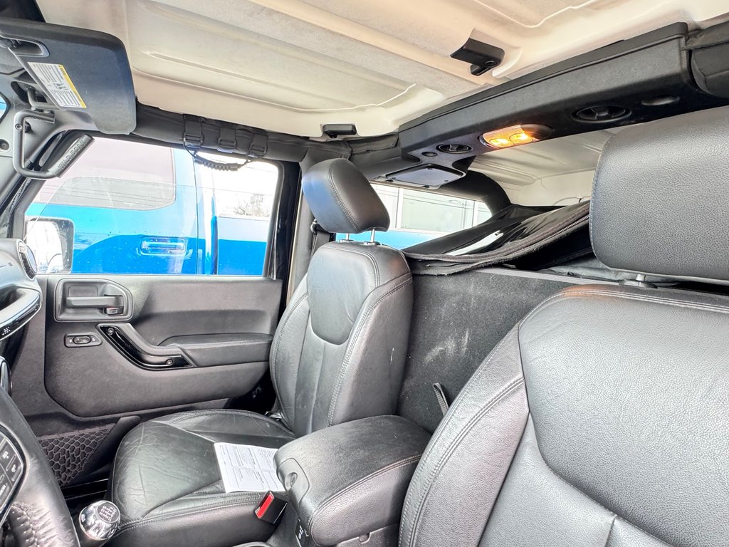 Jeep Wrangler  2015 à Brossard, Québec - 11 - w1024h768px