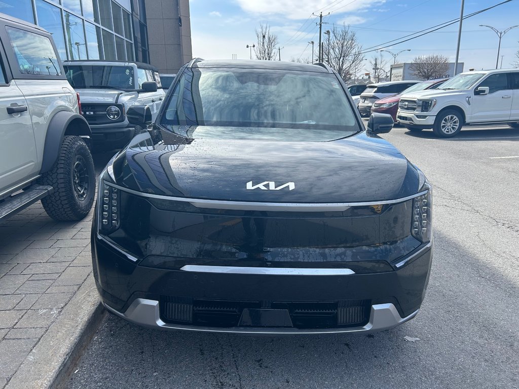 Kia EV9  2025 à Brossard, Québec - 3 - w1024h768px