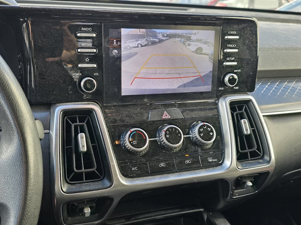 2022 Kia Sorento LX+ 8 PASSAGERS AWD CARPLAY SIEGES CHAUFF CAMERA in Montréal, Quebec - 11 - w1024h768px