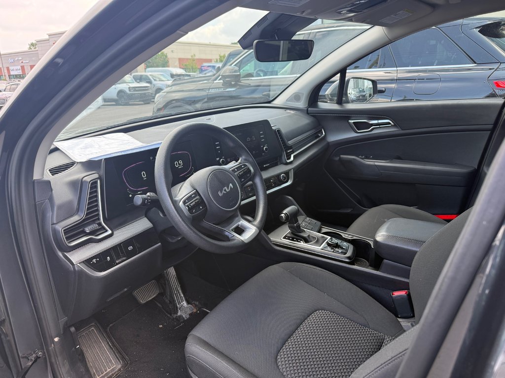 Kia Sportage  2023 à Brossard, Québec - 11 - w1024h768px
