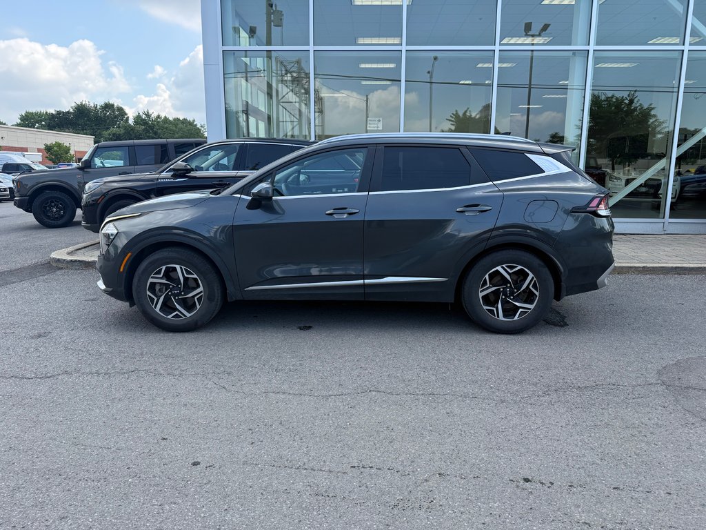 Kia Sportage  2023 à Brossard, Québec - 5 - w1024h768px