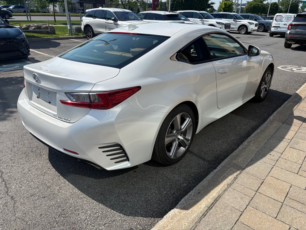 2016 Lexus RC 300 in Brossard, Quebec - 11 - w1024h768px