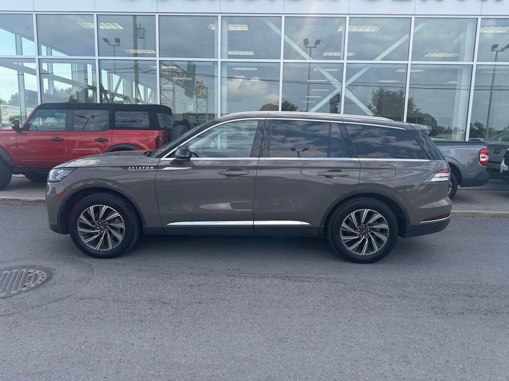 Lincoln Aviator  2025 à Brossard, Québec - 5 - w1024h768px