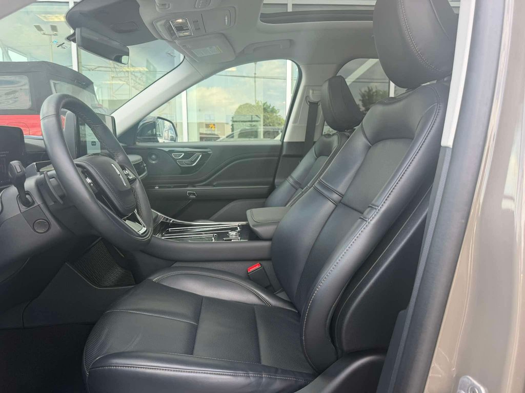 Lincoln Aviator  2025 à Brossard, Québec - 15 - w1024h768px