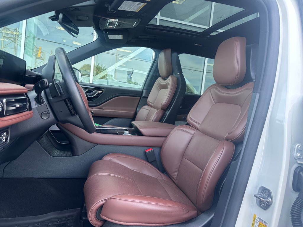 Lincoln Aviator Reserve | AWD | SPÉCIAL DÉMO | TOIT PANO | 22PO | 2026 à Brossard, Québec - 9 - w1024h768px