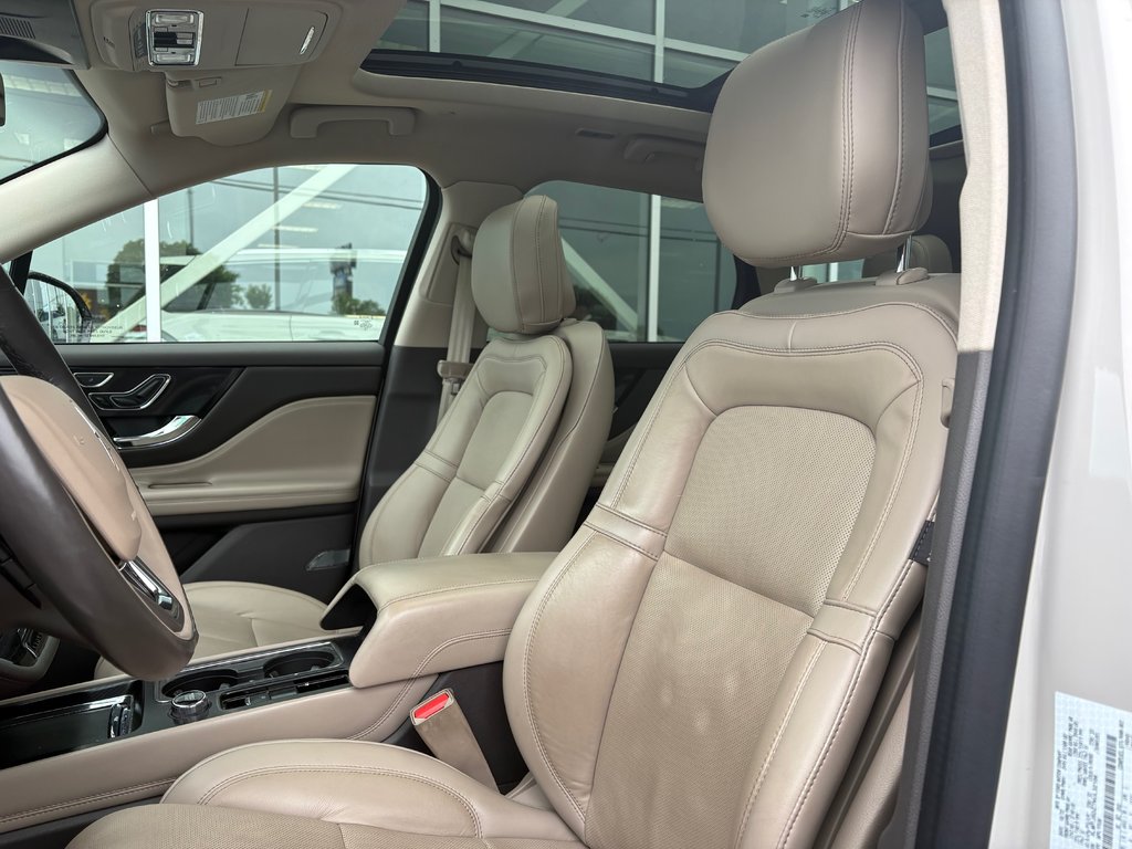 Lincoln Corsair  2022 à Brossard, Québec - 11 - w1024h768px
