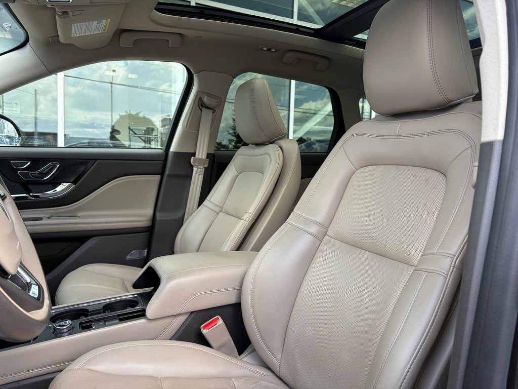 Lincoln Corsair  2023 à Brossard, Québec - 7 - w1024h768px