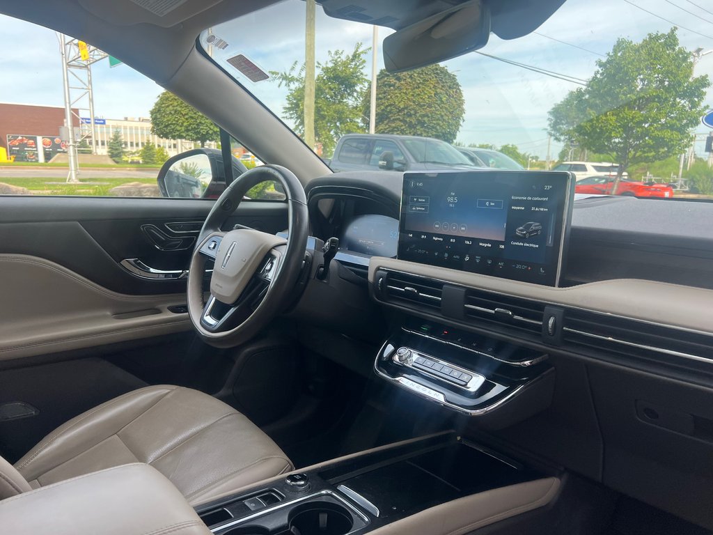 Lincoln Corsair  2023 à Brossard, Québec - 15 - w1024h768px