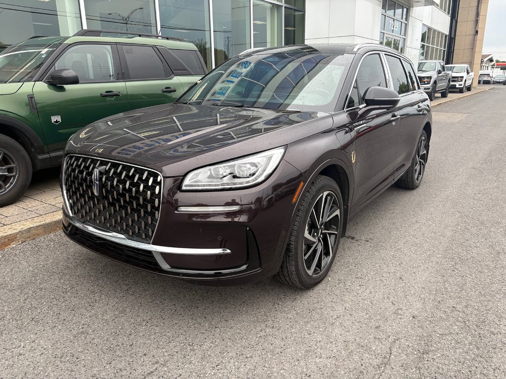 Lincoln Corsair  2023 à Brossard, Québec - 1 - w1024h768px