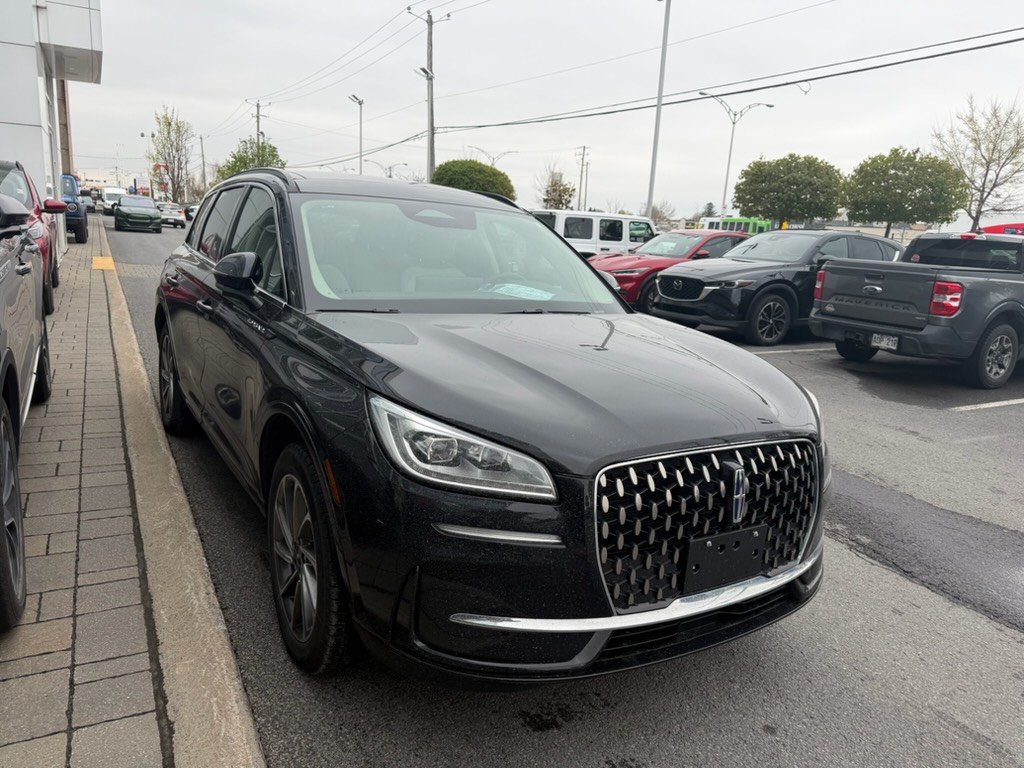 2025 Lincoln Corsair in Brossard, Quebec - 3 - w1024h768px