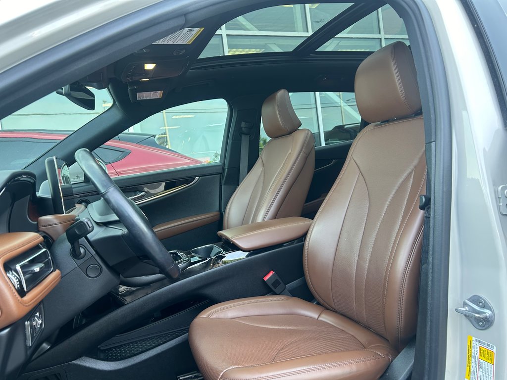 2022 Lincoln NAUTILUS in Brossard, Quebec - 11 - w1024h768px