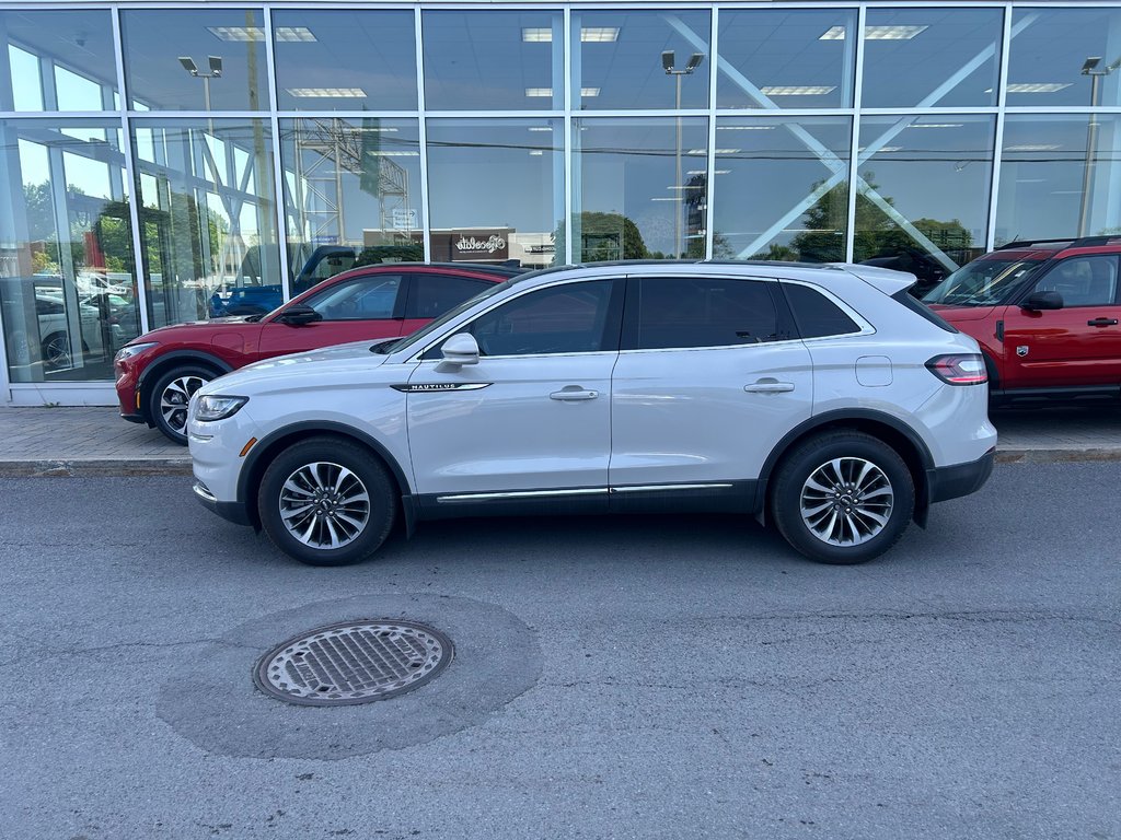 2022 Lincoln NAUTILUS in Brossard, Quebec - 5 - w1024h768px