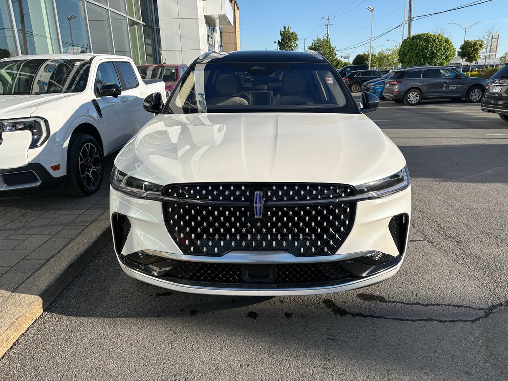 Lincoln Nautilus  2024 à Brossard, Québec - 3 - w1024h768px