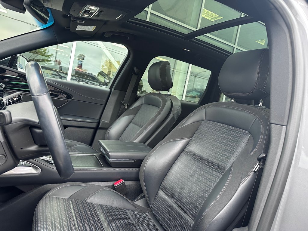 2024 Lincoln Nautilus in Brossard, Quebec - 13 - w1024h768px