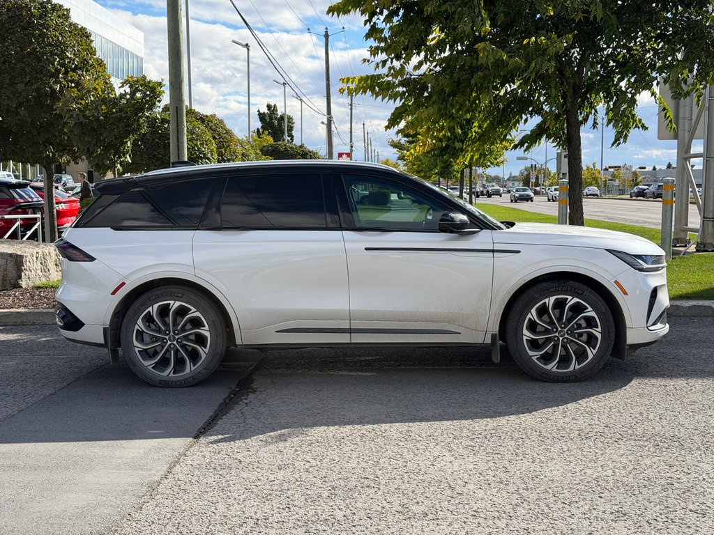 Lincoln Nautilus  2025 à Brossard, Québec - 7 - w1024h768px