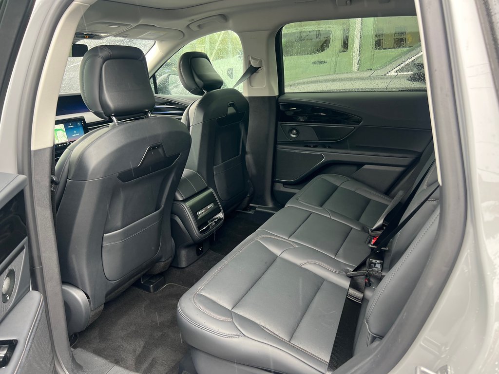 2026 Lincoln Nautilus in Brossard, Quebec - 12 - w1024h768px