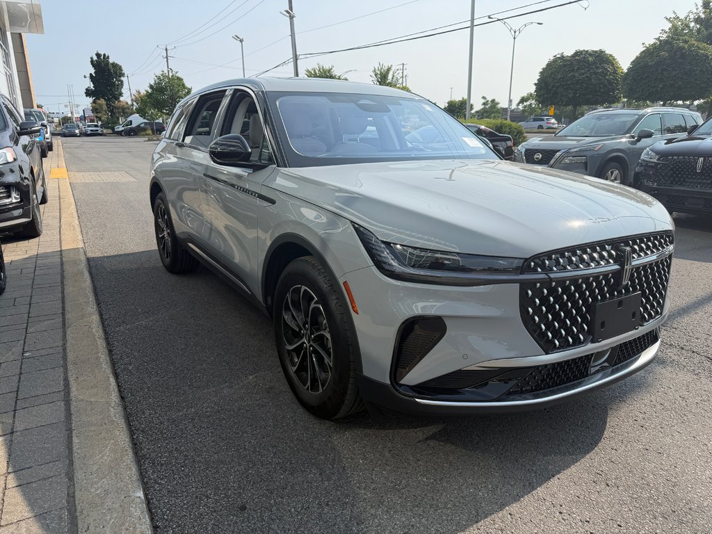 2026 Lincoln Nautilus in Brossard, Quebec - 5 - w1024h768px