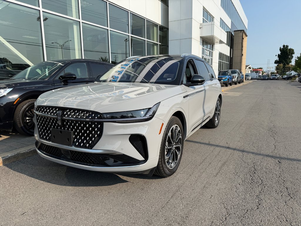 2026 Lincoln Nautilus in Brossard, Quebec - 1 - w1024h768px