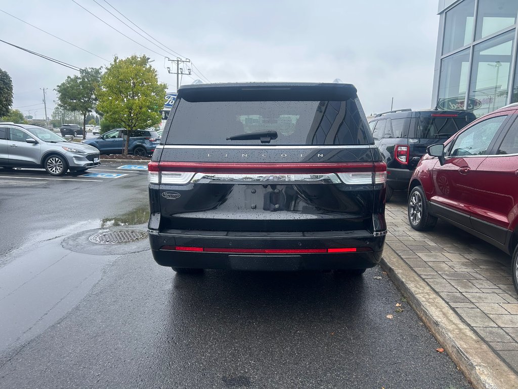 2022 Lincoln Navigator L in Brossard, Quebec - 9 - w1024h768px