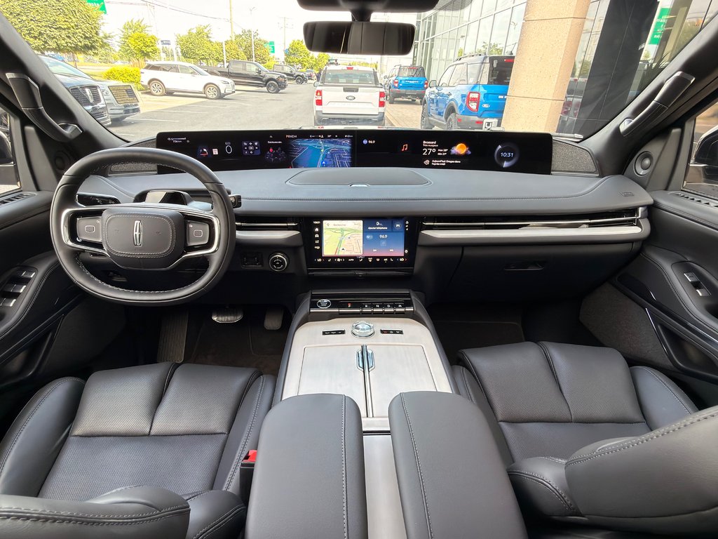 2027 Lincoln Navigator L Reserve 4x4 in Brossard, Quebec - 6 - w1024h768px