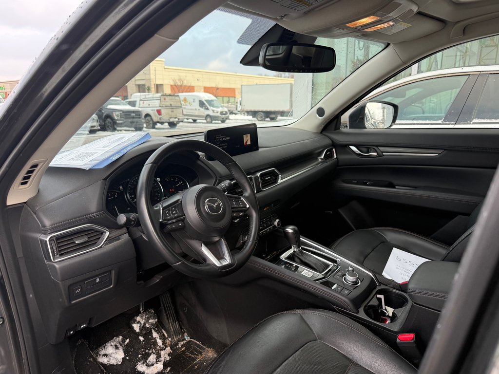 2023 Mazda CX-5 GT | AWD | CUIR | TOIT | CARPLAY | NAV | in Brossard, Quebec - 9 - w1024h768px