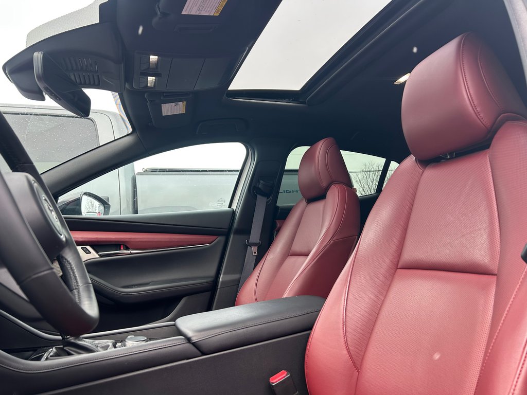 2024 Mazda 3 Sport GT w/Turbo | 2.5L | AWD | TOIT | CAMÉRA 360 | BOSE in Brossard, Quebec - 11 - w1024h768px