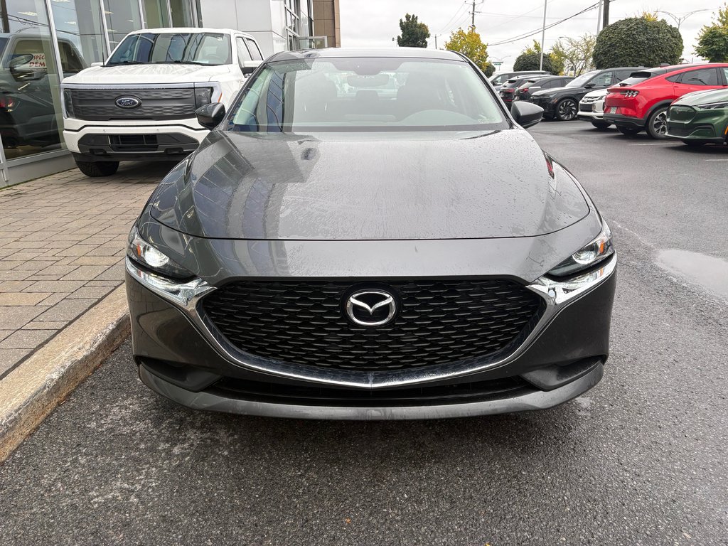 Mazda 3  2023 à Brossard, Québec - 3 - w1024h768px