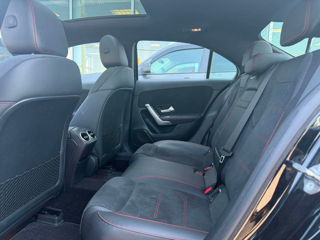 2020 Mercedes-Benz A-Class in Brossard, Quebec - 17 - w1024h768px