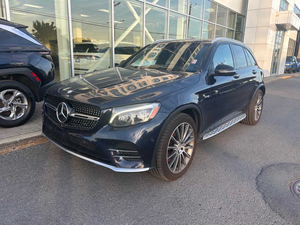2017 Mercedes-Benz GLC in Brossard, Quebec - 1 - w1024h768px