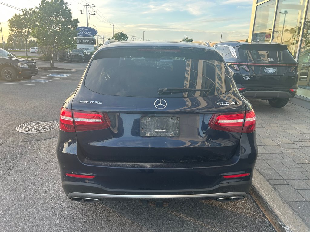 2017 Mercedes-Benz GLC in Brossard, Quebec - 9 - w1024h768px