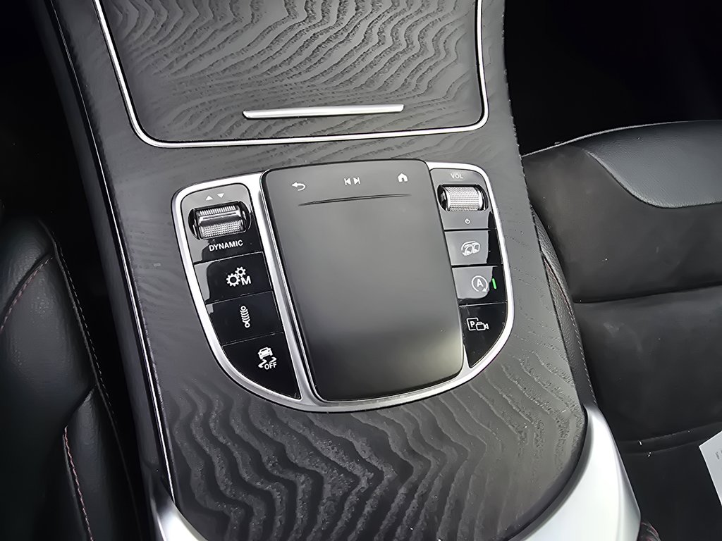 2021 Mercedes-Benz GLC AMG GLC 43 COUPE 4MATIC CUIR TOIT NAVIGATION in Montréal, Quebec - 8 - w1024h768px