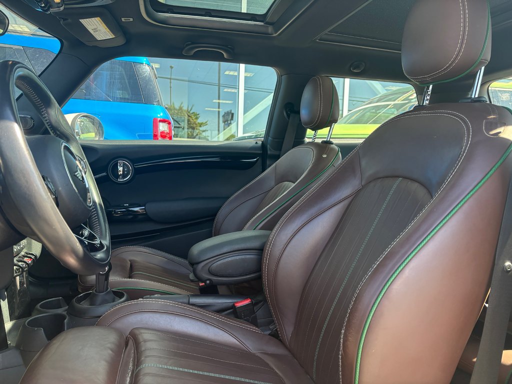 MINI 3 Door  2020 à Brossard, Québec - 11 - w1024h768px
