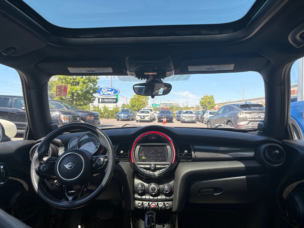 MINI 3 Door  2020 à Brossard, Québec - 13 - w1024h768px