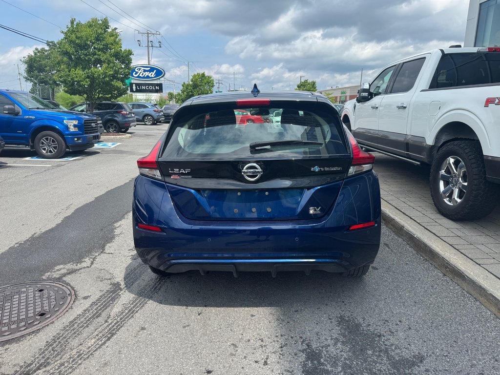 2022 Nissan Leaf in Brossard, Quebec - 9 - w1024h768px