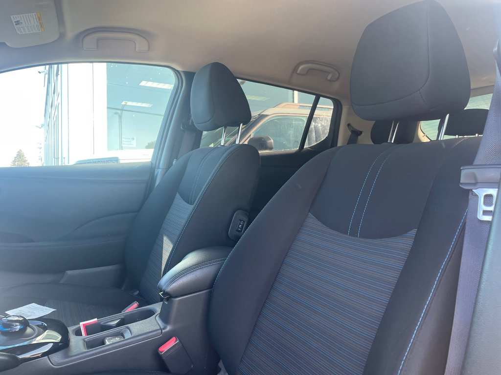 2023 Nissan LEAF SV PLUS | 349 KM | VOLANT CHAUFFANT | in Brossard, Quebec - 9 - w1024h768px