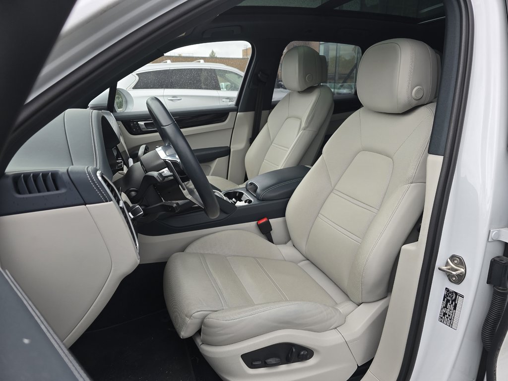 2023 Porsche Cayenne PLATINUM EDIT PREMIUM PACKAGE BOSE HUD CAM360 TOIT in Montréal, Quebec - 6 - w1024h768px