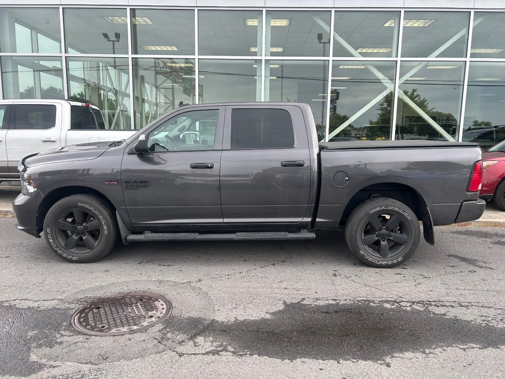 Ram 1500 Classic Express | CREWCAB | 5.7 | NIGHT EDITION | 2021 à Brossard, Québec - 5 - w1024h768px