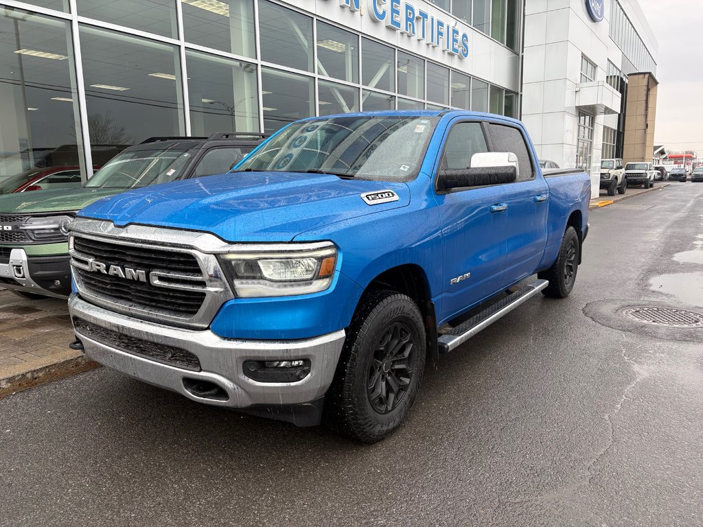 2020 Ram 1500 Big Horn | 4X4 | ENS. REMORQ. | VOLANT CHAUFFANT in Brossard, Quebec - 1 - w1024h768px
