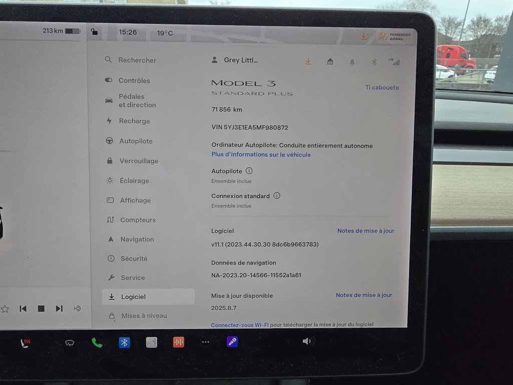 2021 Tesla MODEL 3 STANDARD RANG PLUS RWD CUIR TOIT PANO CAMERA in Montréal, Quebec - 12 - w1024h768px