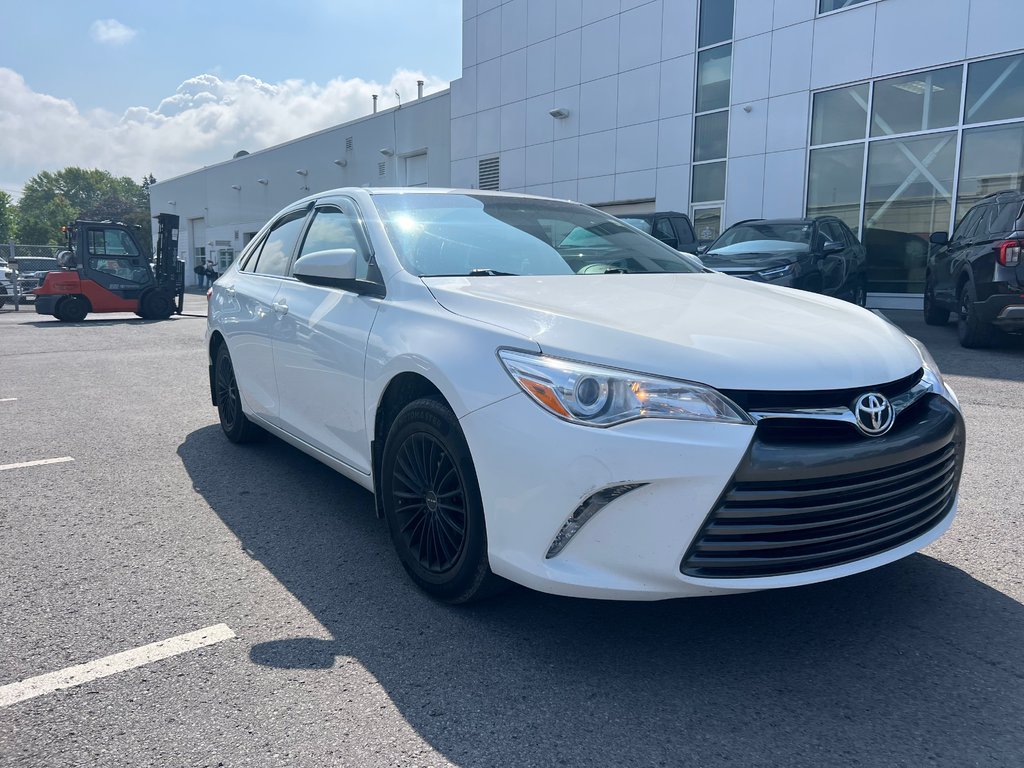 2017 Toyota Camry LE | CAMÉRA | CRUISE CONTROL | AUTOMATIQUE in Brossard, Quebec - 3 - w1024h768px