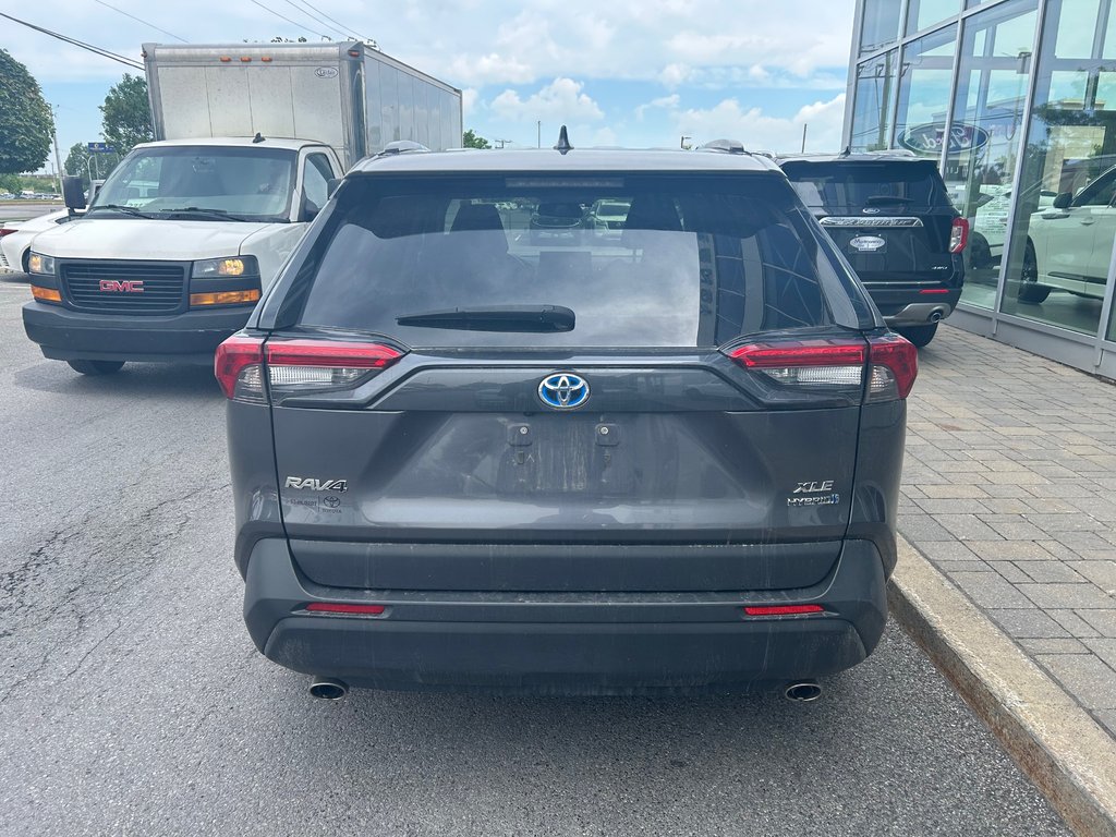 2022 Toyota RAV4 in Brossard, Quebec - 9 - w1024h768px