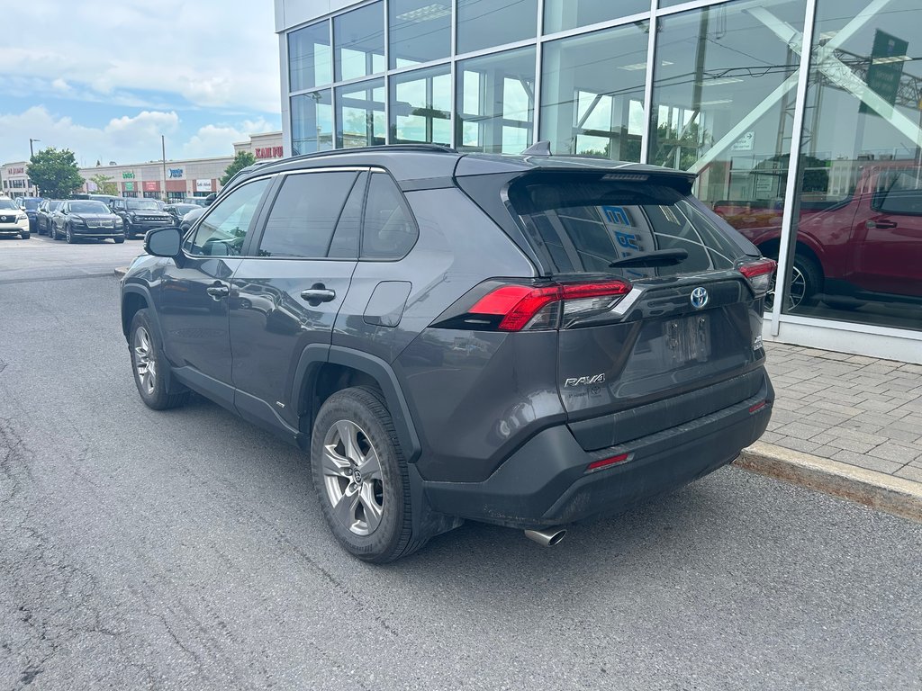 2022 Toyota RAV4 in Brossard, Quebec - 7 - w1024h768px