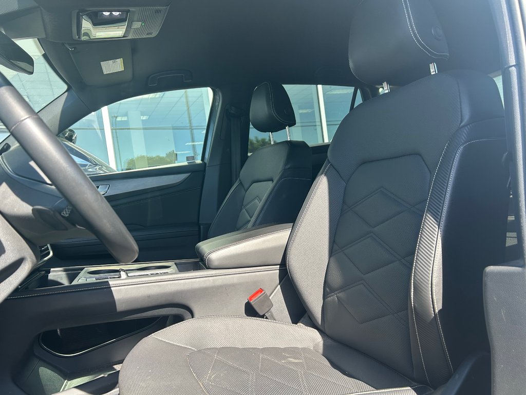 2024 Volkswagen Atlas Cross Sport in Brossard, Quebec - 11 - w1024h768px