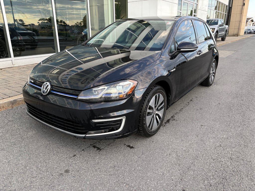 Volkswagen e-Golf  2020 à Brossard, Québec - 1 - w1024h768px