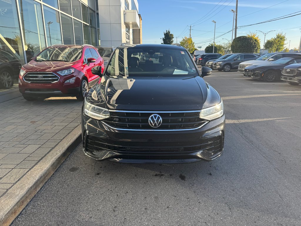 Volkswagen Tiguan Comfortline R-Line Black Edition | TOIT PANO | 2022 à Brossard, Québec - 3 - w1024h768px