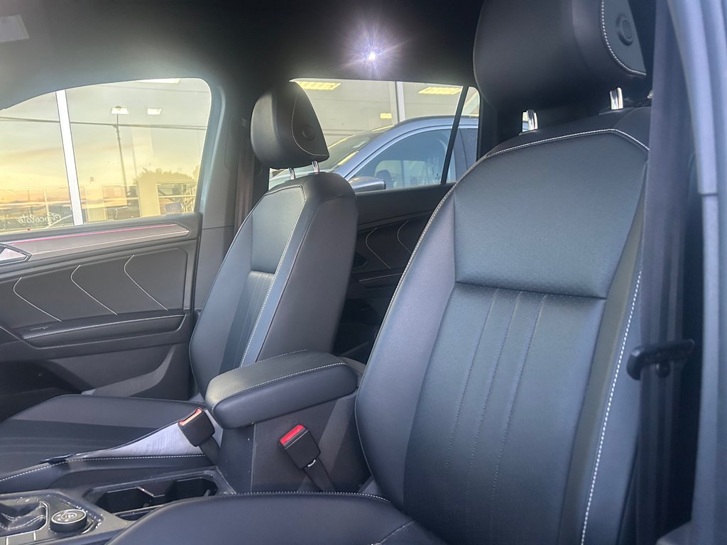 2023 Volkswagen Tiguan in Brossard, Quebec - 11 - w1024h768px
