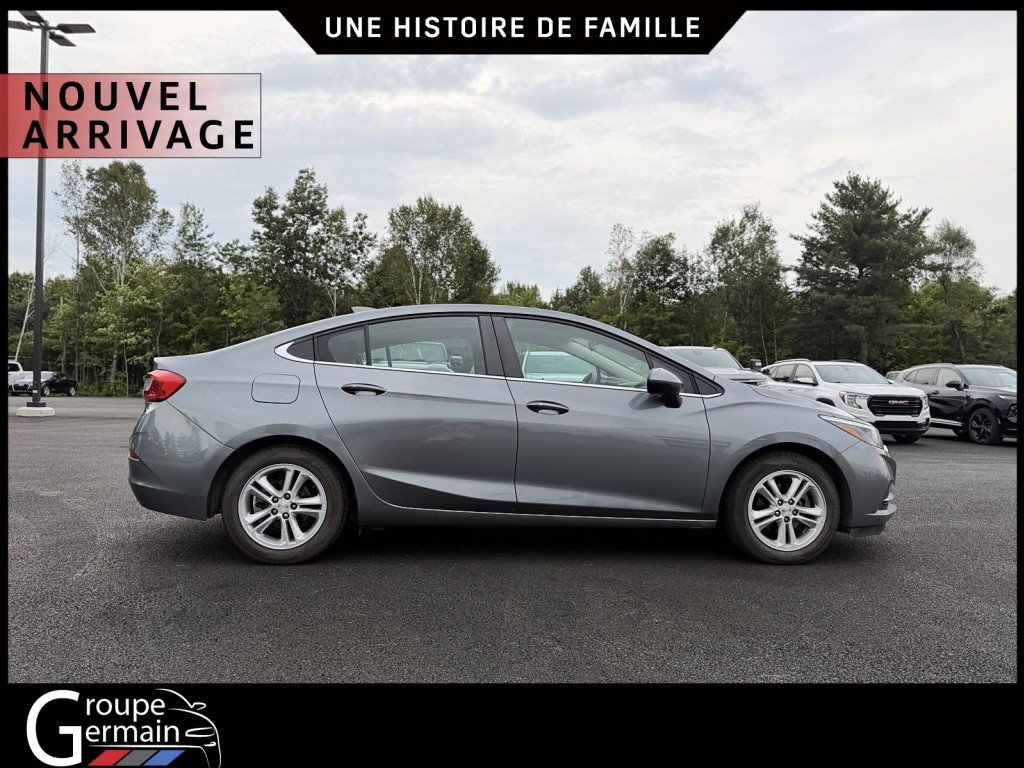 2018 Chevrolet CRUZE in St-Raymond, Quebec - 2 - w1024h768px