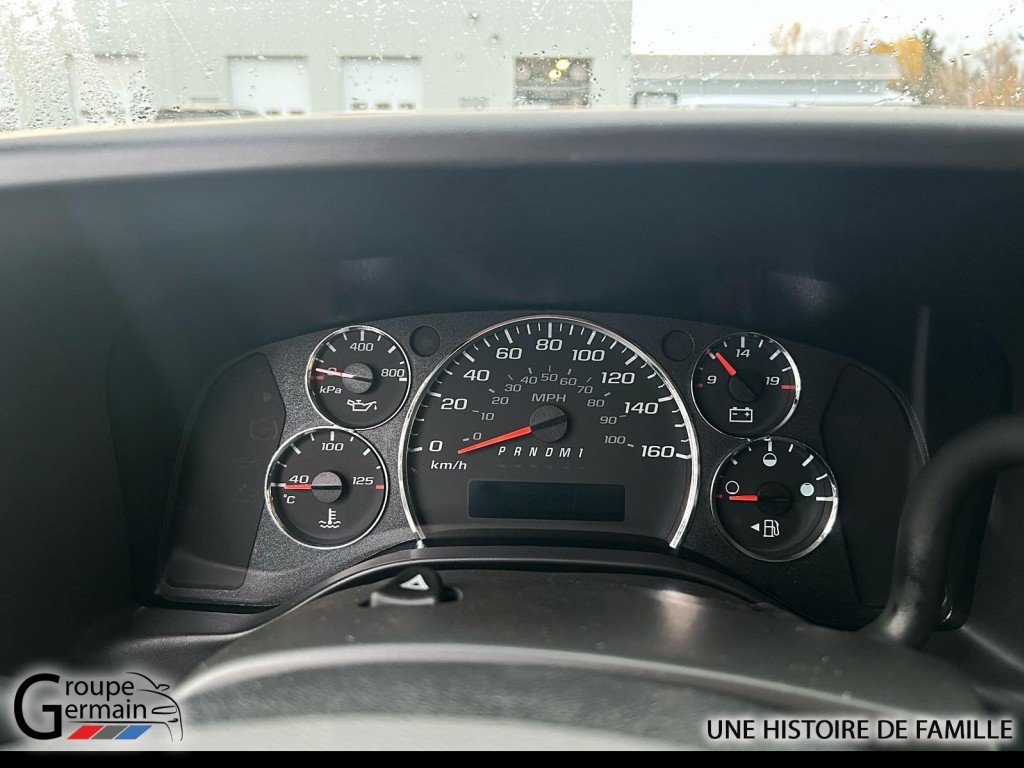 2024 Chevrolet Express Cargo 3500 à St-Raymond, Québec - 9 - w1024h768px