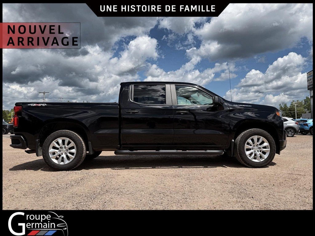 2021 Chevrolet Silverado 1500 in St-Raymond, Quebec - 2 - w1024h768px